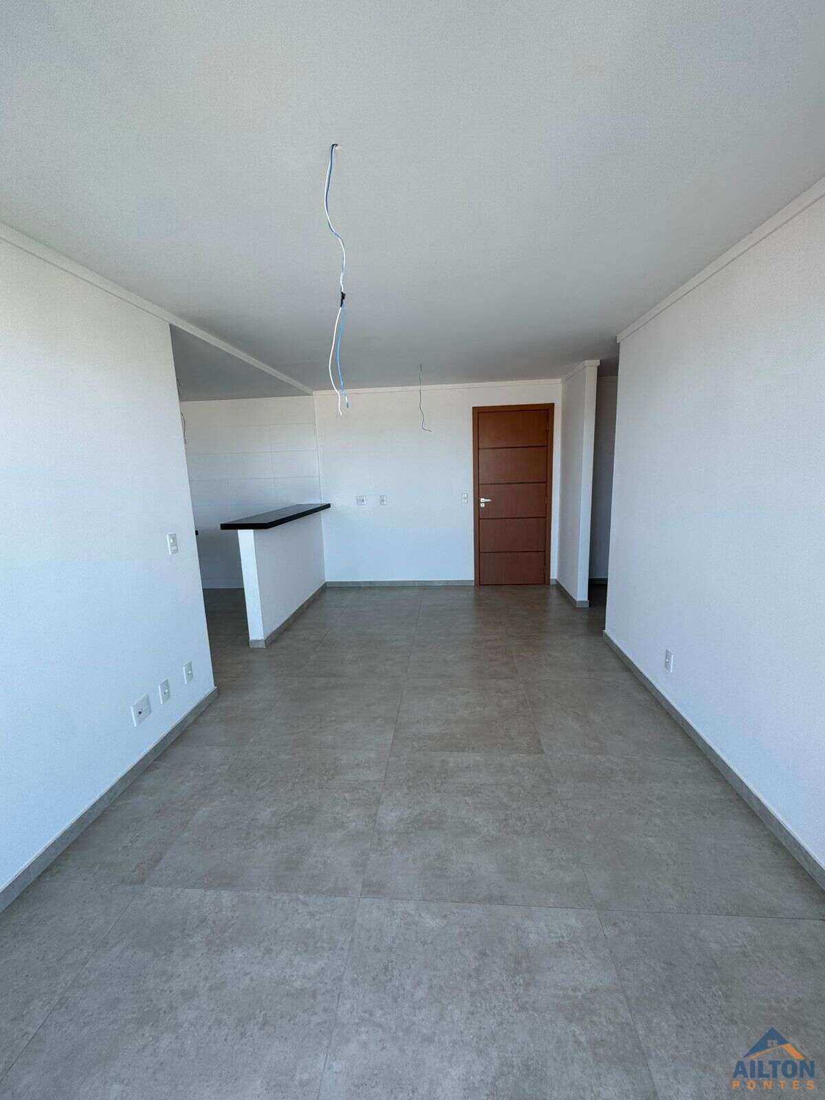  - Apartamento com 02 Quartos à Venda na Praia do Morro - Guarapari/ES