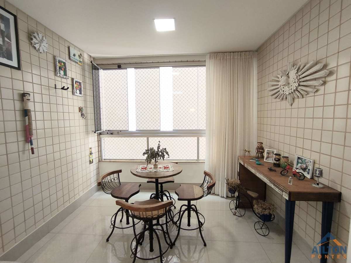 - Apartamento com 2 Quartos + DCE à Venda na Praia do Morro - Guarapari/ES