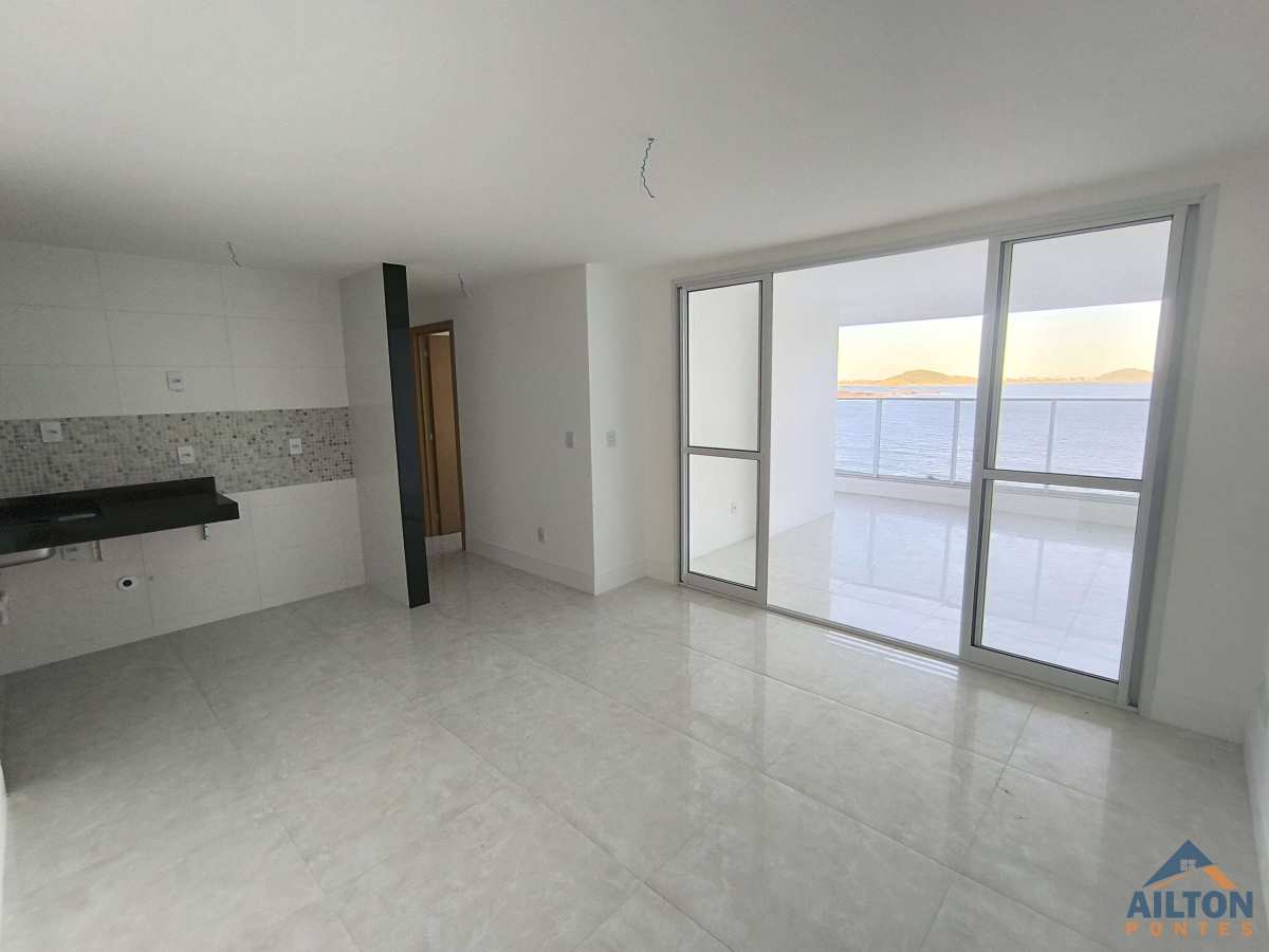  - Apartamento com 3 Quartos à Venda de Frente p/ Mar na Praia da Cerca - Guarapari/ES