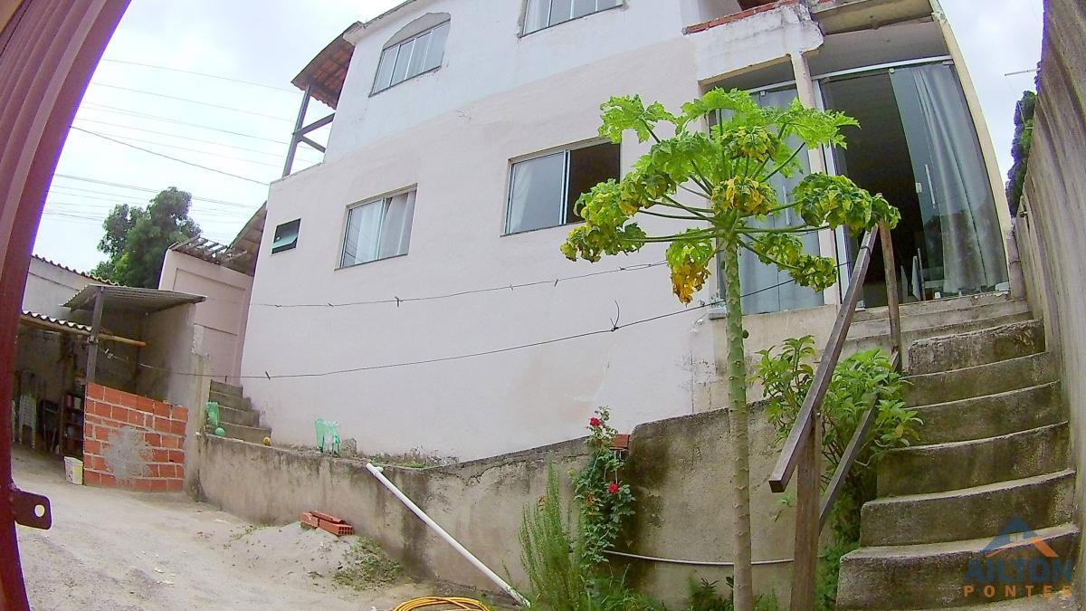 Casa à venda com 3 quartos, 96m² - Foto 3