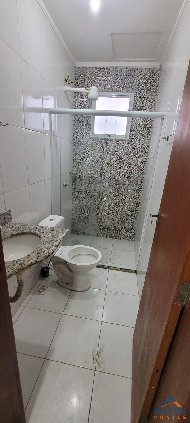 Casa à venda com 2 quartos, 60m² - Foto 9