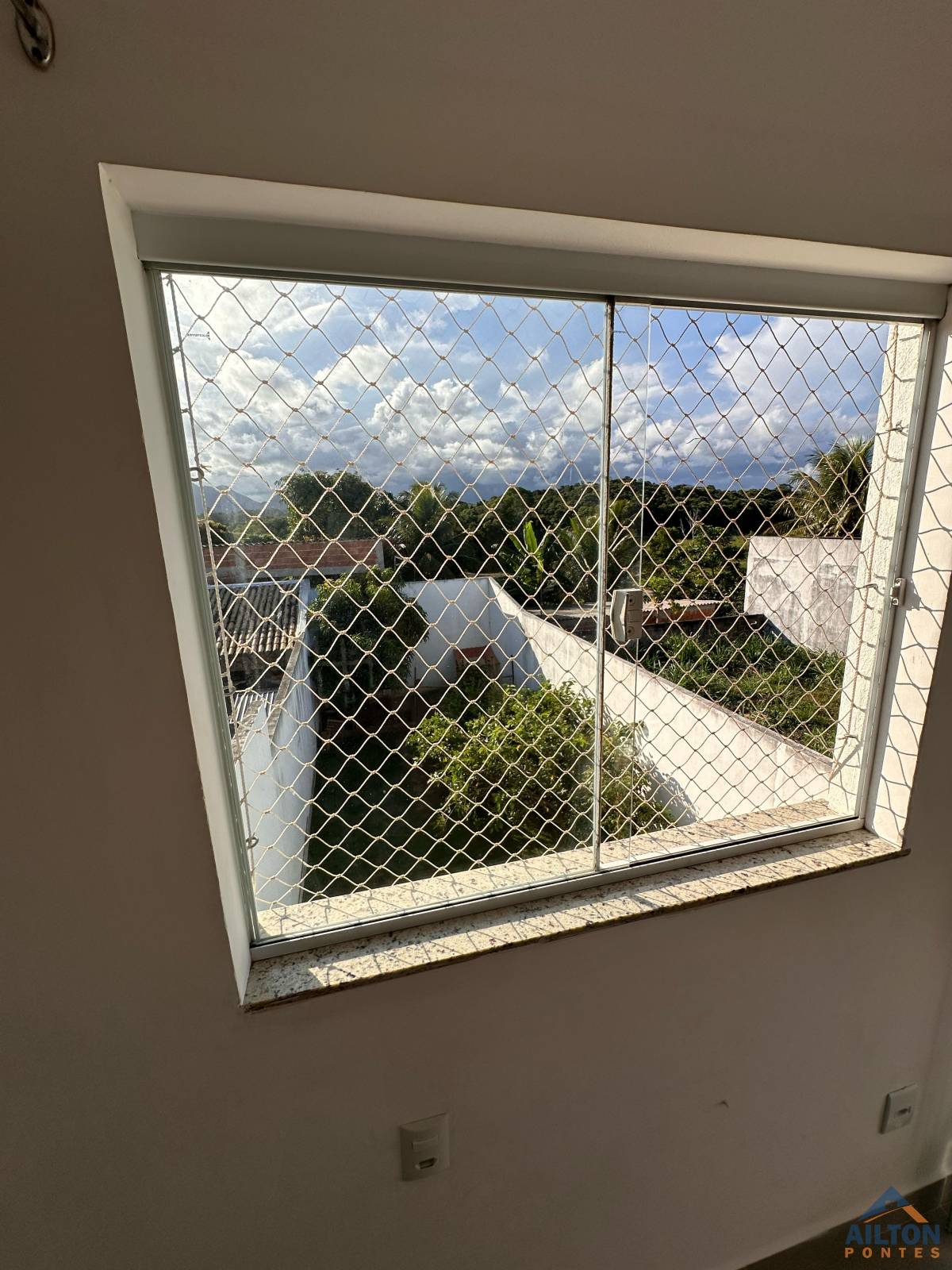 Casa para alugar com 2 quartos, 85m² - Foto 17