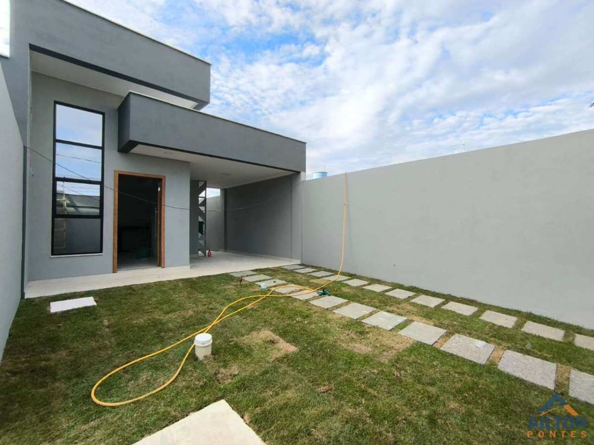 Casa Linear com 03 Quartos à Venda no Bairro Praia de Santa Mônica - Guarapari/ES - Ailton Pontes Imóveis