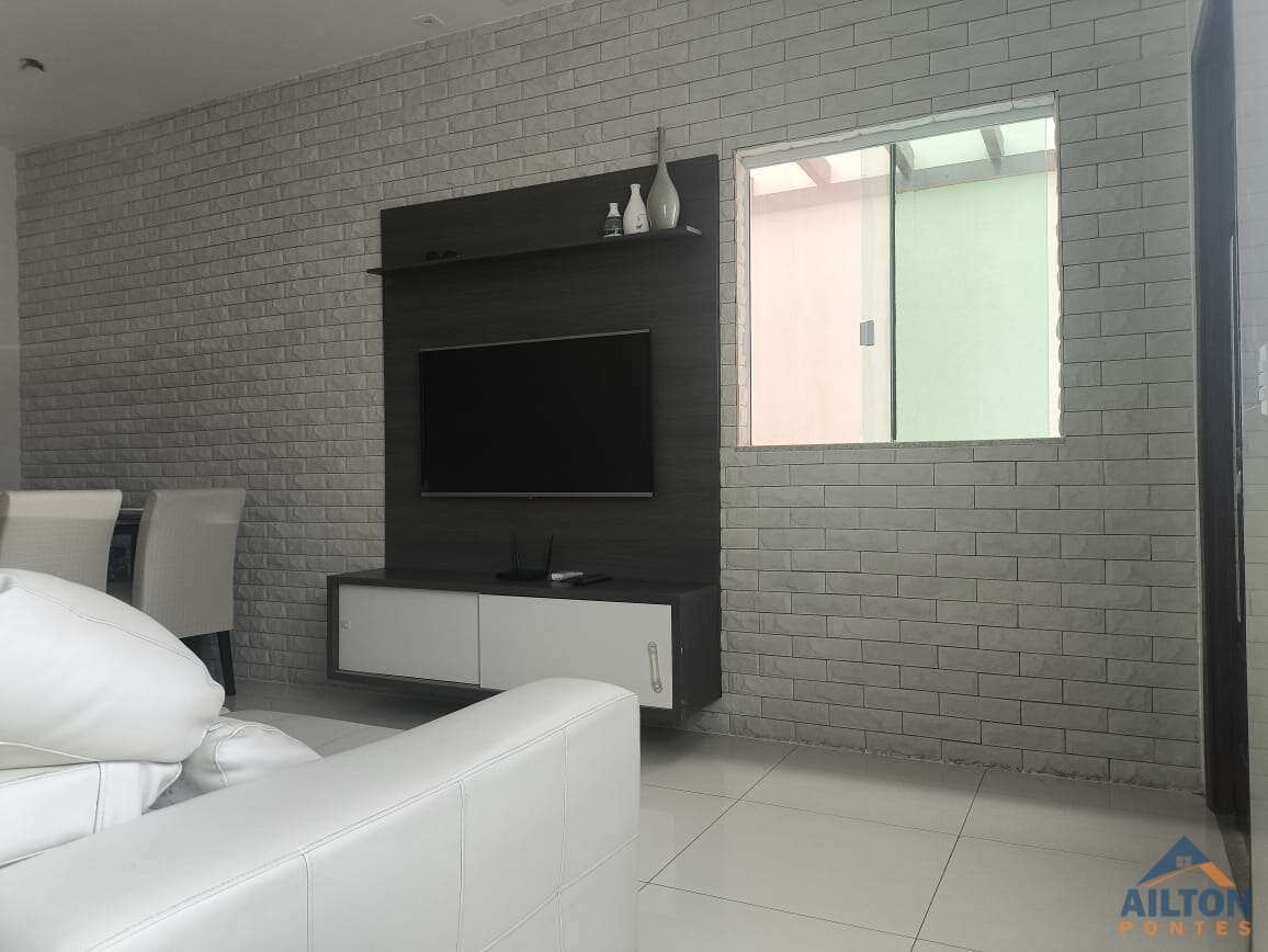  - Casa Duplex com 3 Quartos à Venda localizada a 700m do Mar em Maguinhos - Serra/ES