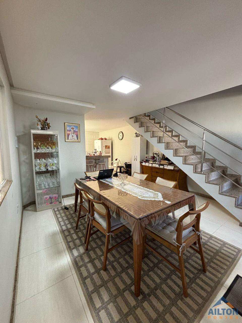 Casa à venda com 3 quartos, 130m² - Itapebussu,Guarapari