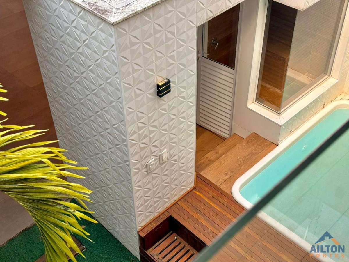 Casa à venda com 4 quartos, 219,87m² - Jardim Boa Vista,Guarapari