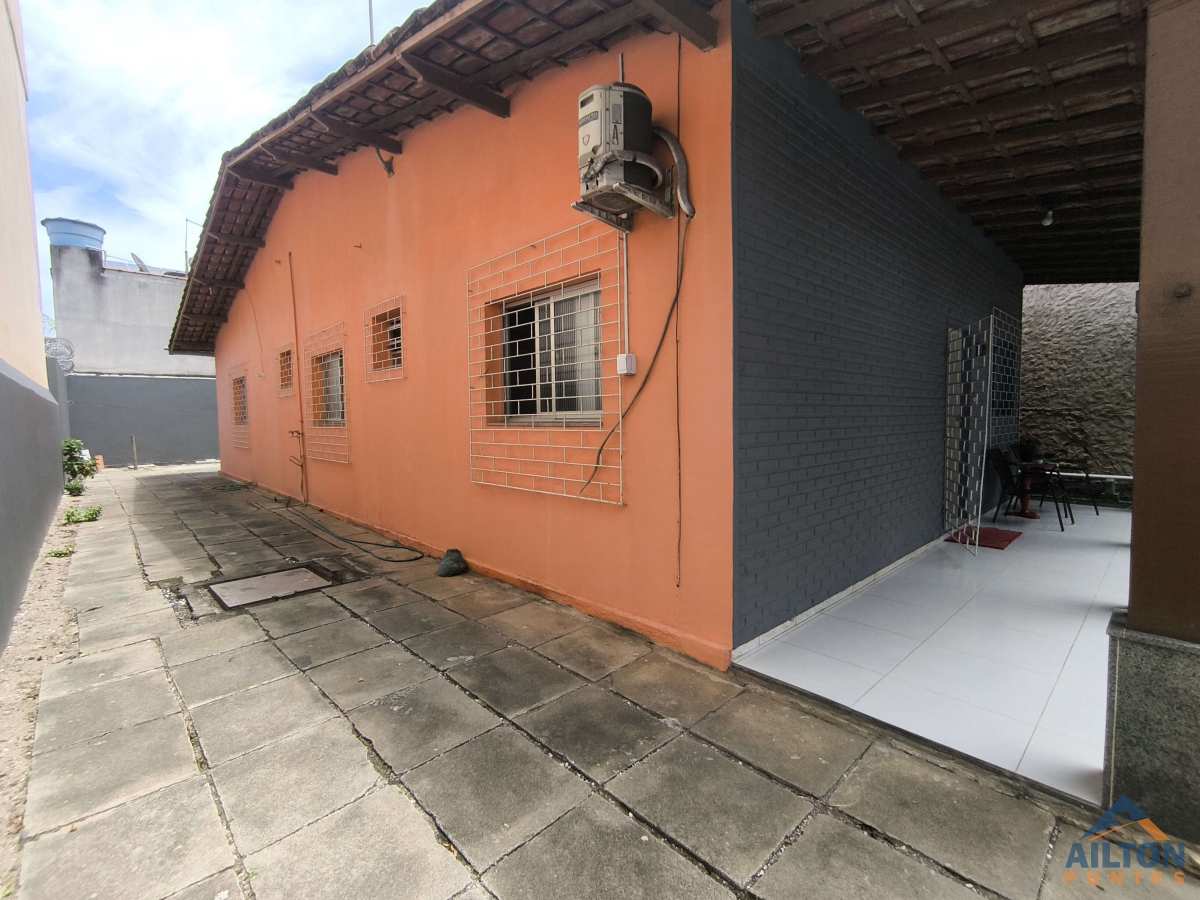 Casa à venda com 3 quartos, 102m² - Praia do Morro,Guarapari