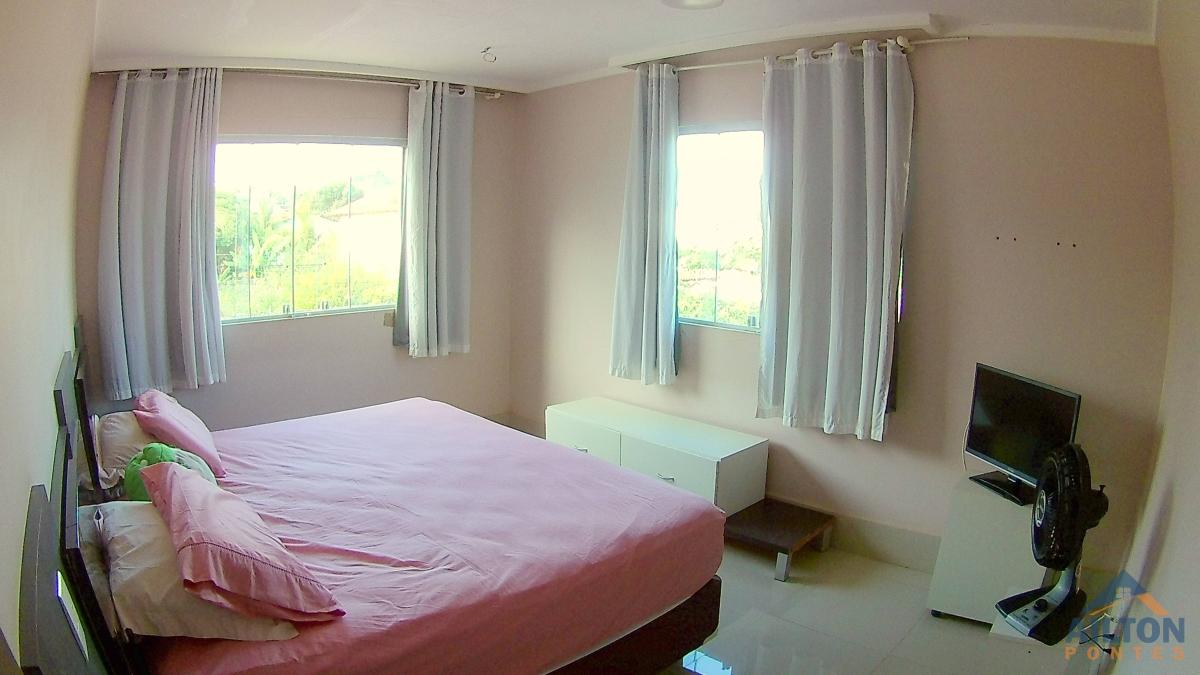 Casa à venda com 3 quartos, 220m² - Foto 21