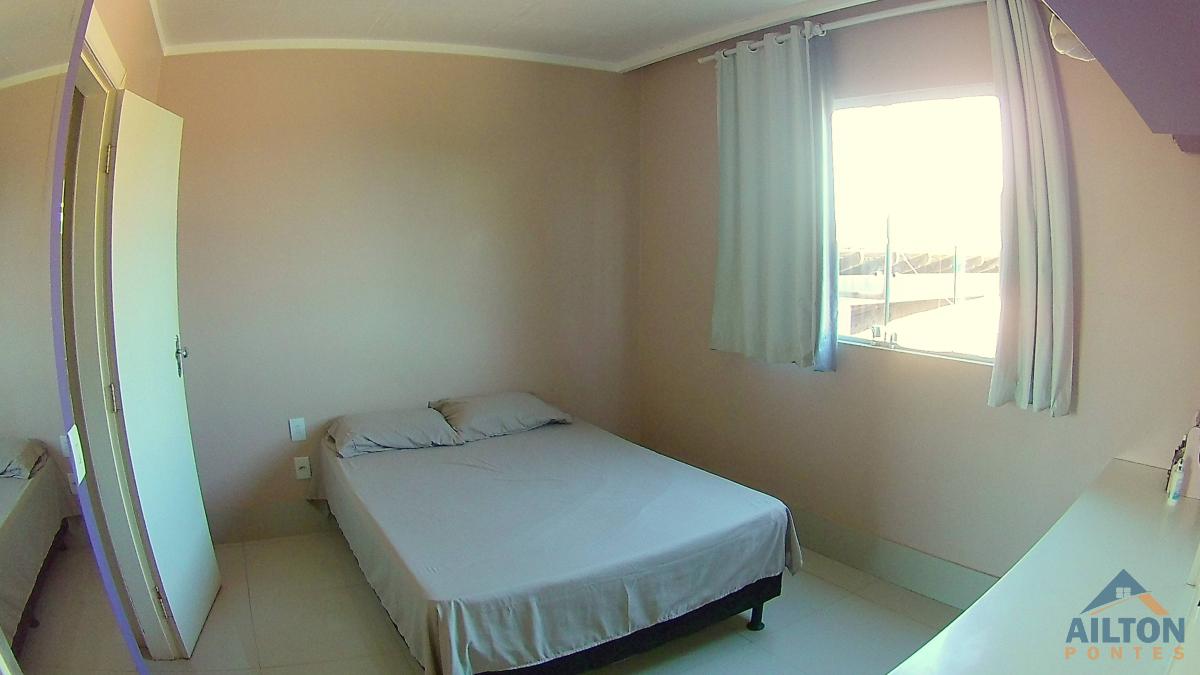 Casa à venda com 3 quartos, 220m² - Foto 26