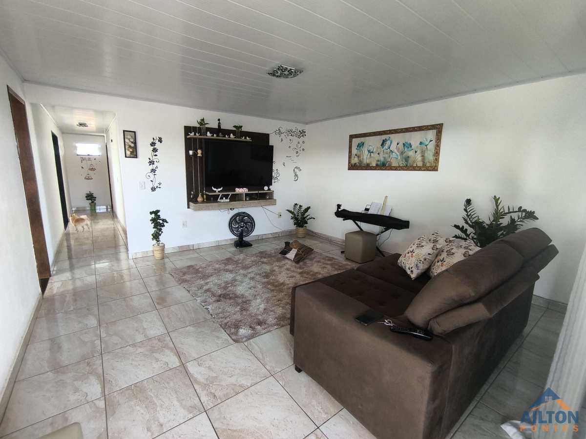  - Prédio à Venda com Ponto Comercial na Praia de Santa Mônica, Guarapari/ES