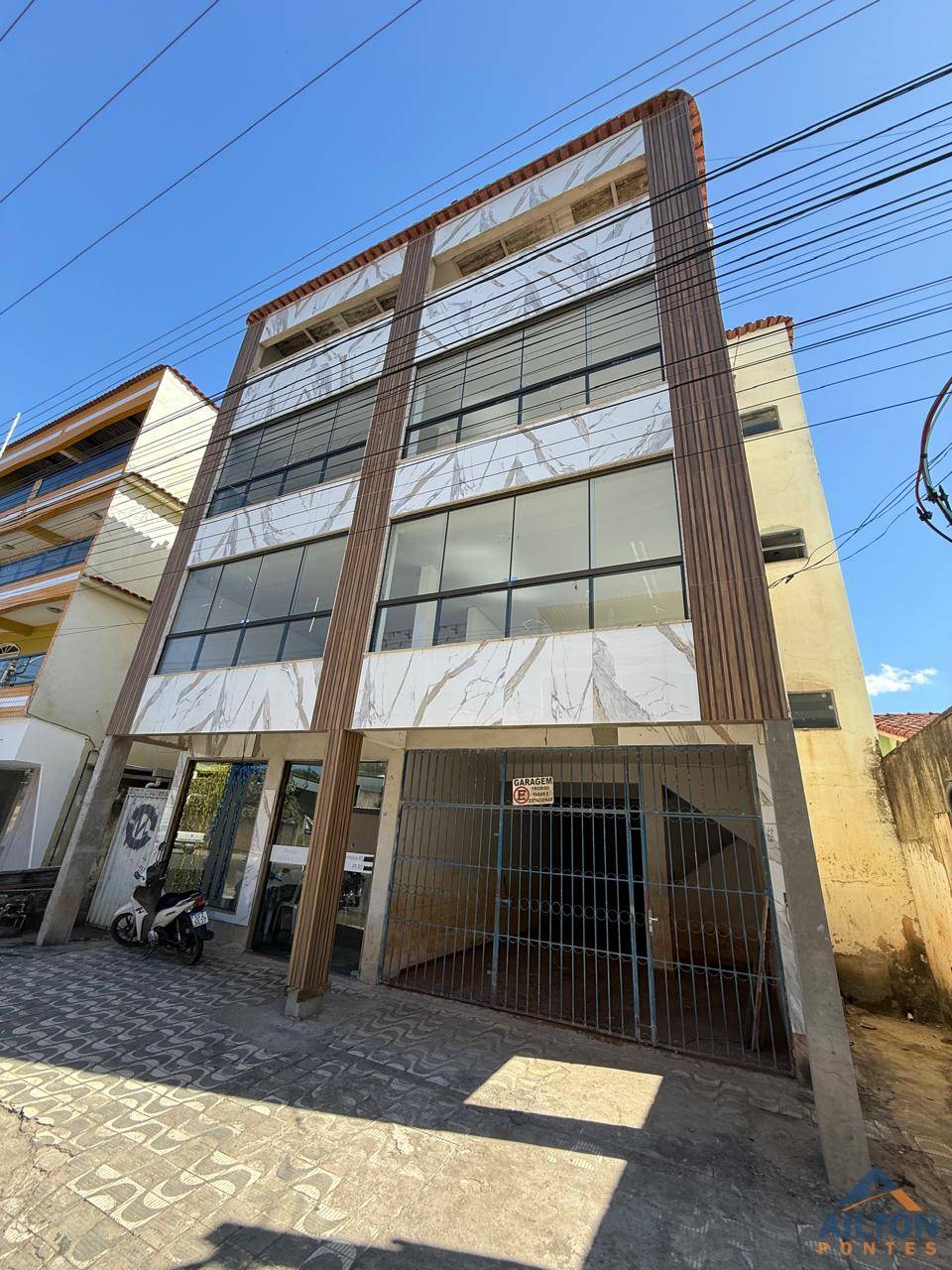 Prédio Inteiro à venda - Foto 1